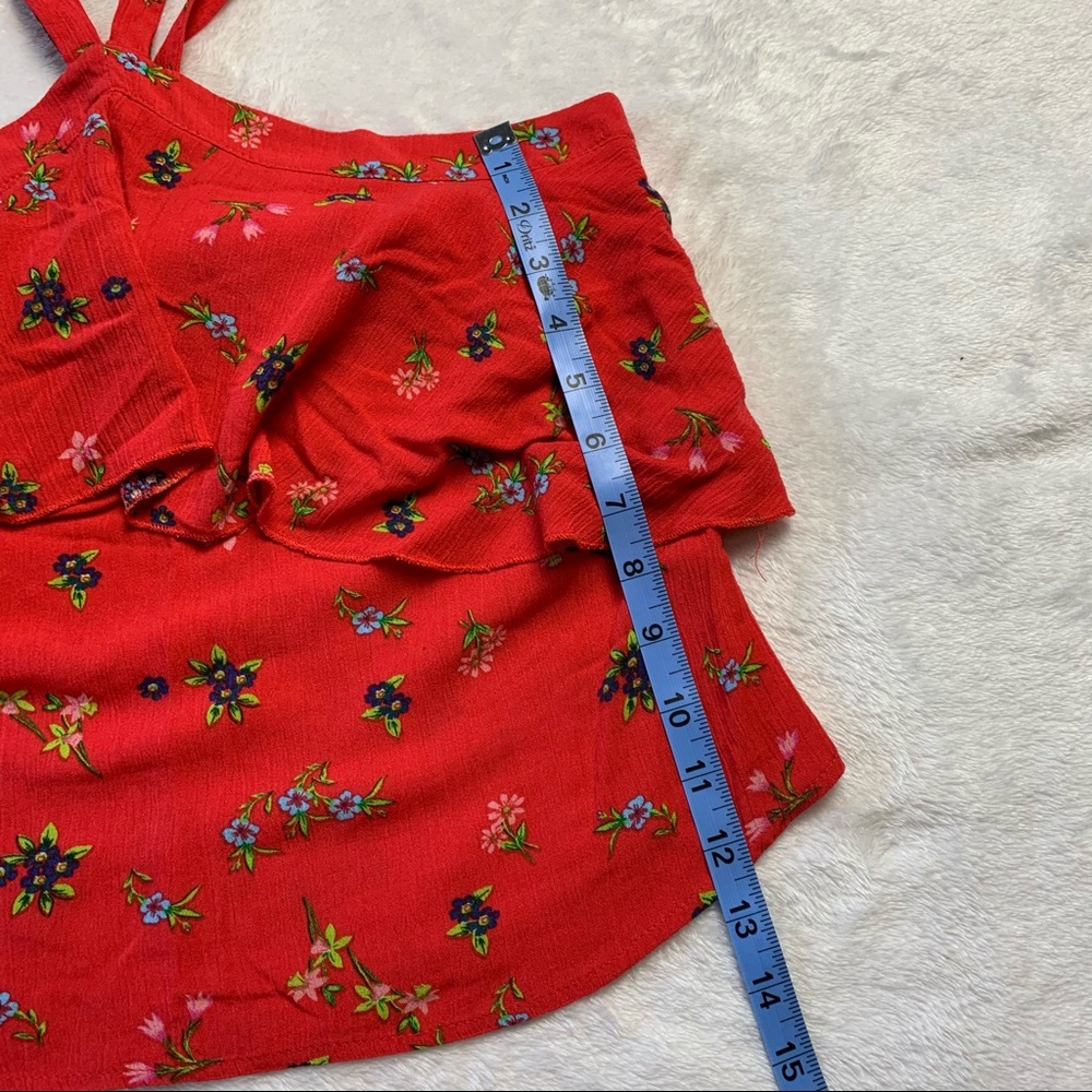 Y-neck Crop Top, size S 🌺 - Picture 5 of 5